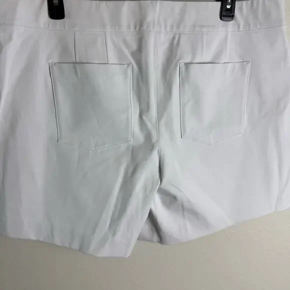 Spanx On-The-Go 6"" Shorts Classic White Short 2X NWT 20375R - Picture 16 of 16